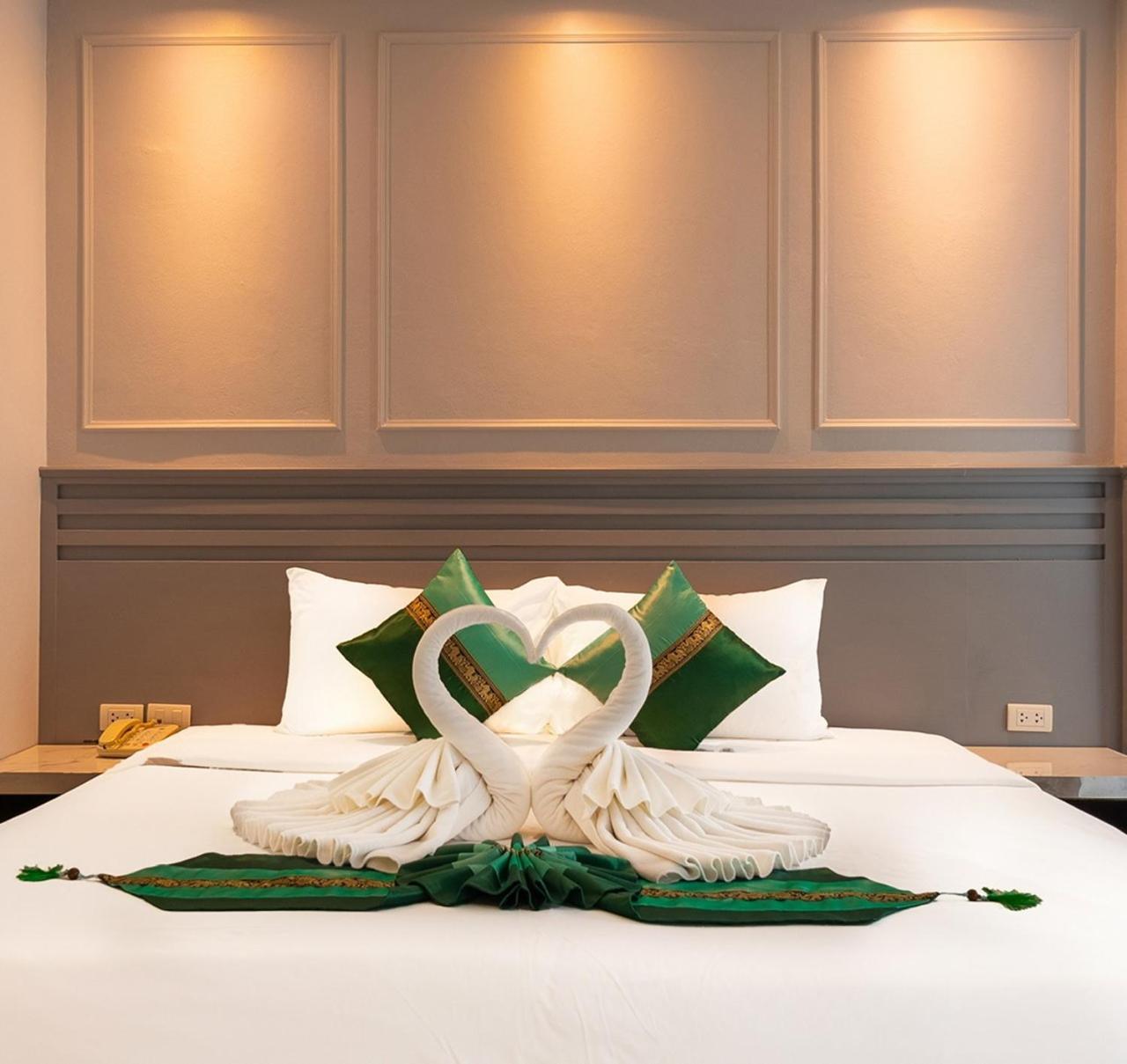 ฝันดี บูทิค โฮเต็ล ป่าตอง Hotel Patong ภายนอก รูปภาพ
