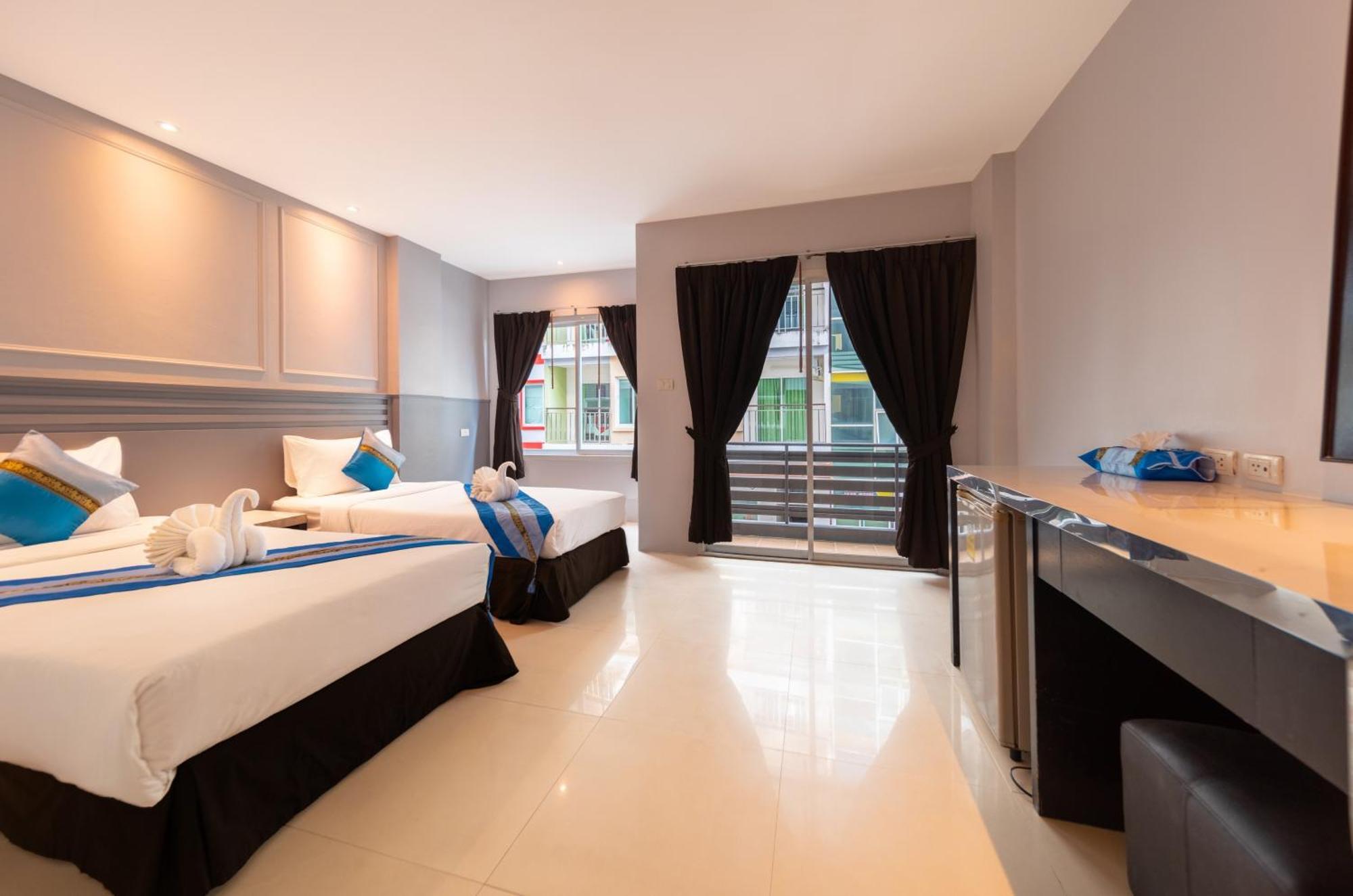 ฝันดี บูทิค โฮเต็ล ป่าตอง Hotel Patong ภายนอก รูปภาพ