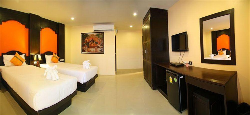 ฝันดี บูทิค โฮเต็ล ป่าตอง Hotel Patong ภายนอก รูปภาพ